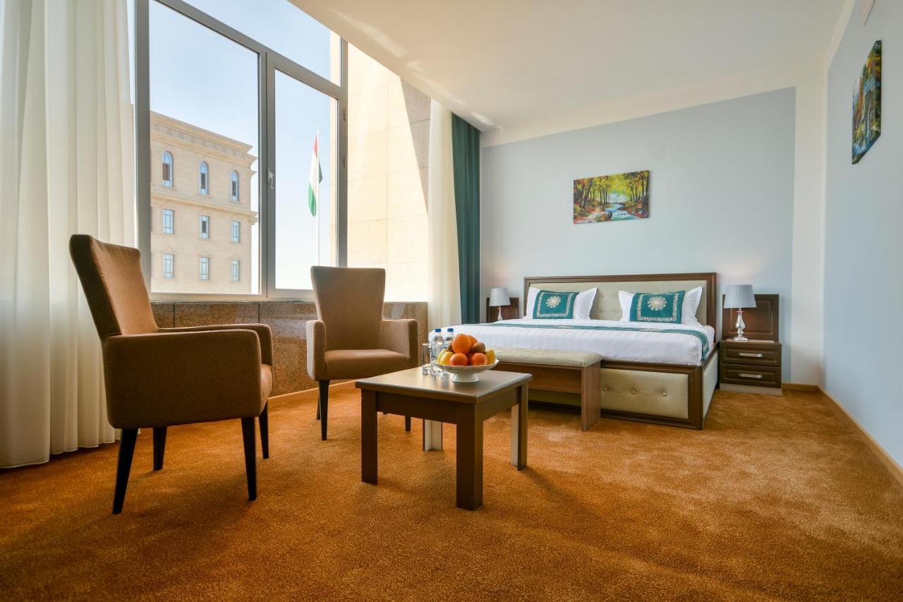 Hotel Shumon Doesjanbe Buitenkant foto